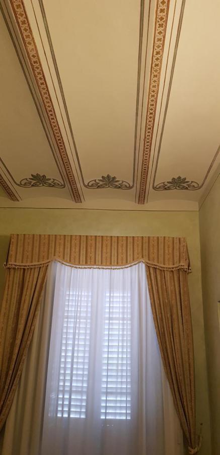 B&B Palazzo Al Torrione 2 San Gimignano Buitenkant foto