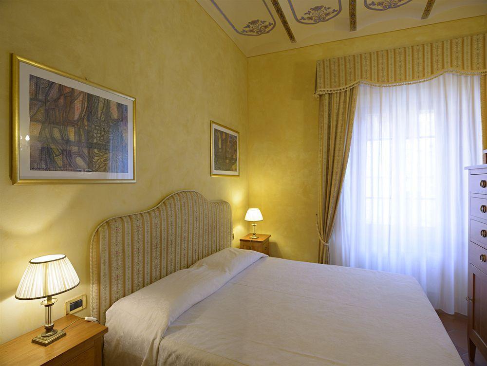 B&B Palazzo Al Torrione 2 San Gimignano Buitenkant foto