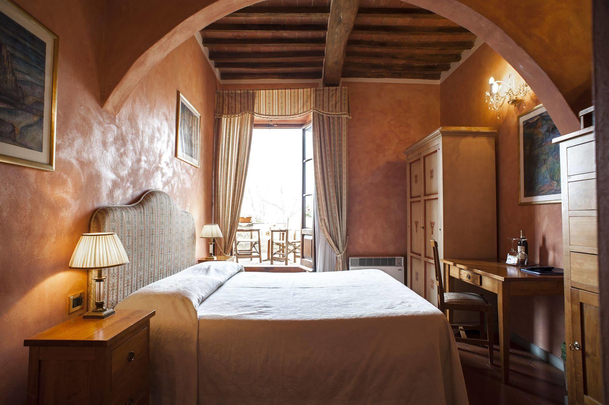 B&B Palazzo Al Torrione 2 San Gimignano Buitenkant foto